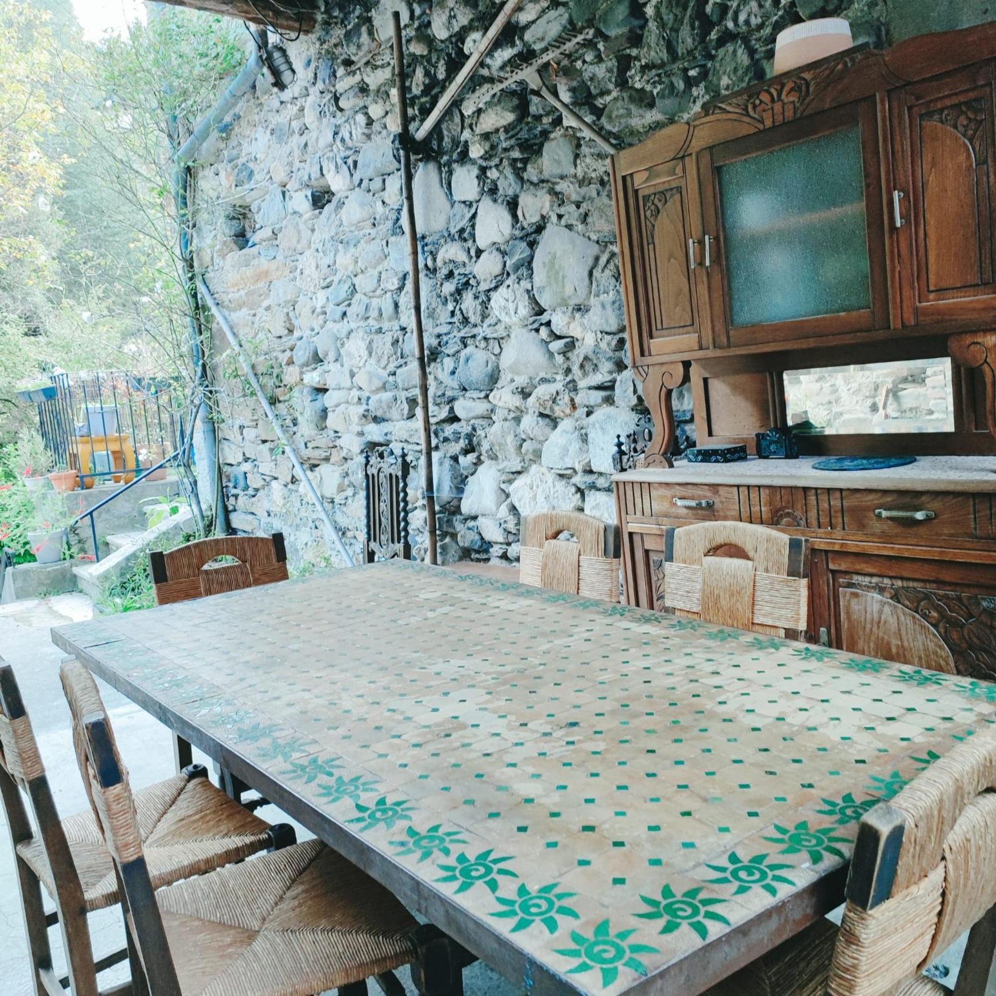 Gite Et Jardin En Bord De Riviere Saumane エクステリア 写真